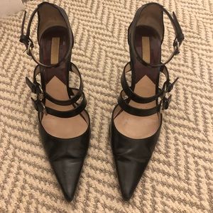 EUC Micheal Kors black 3inch high heels